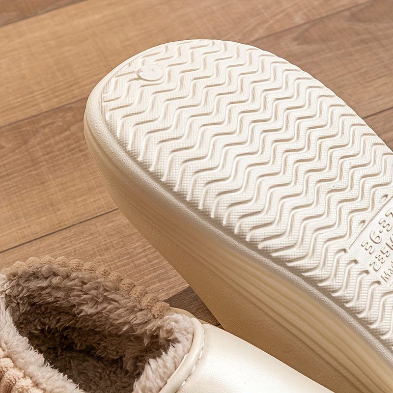 CozyStep™ All-Season Winter Slippers – Unmatched Comfort for Your Feet Indoors!