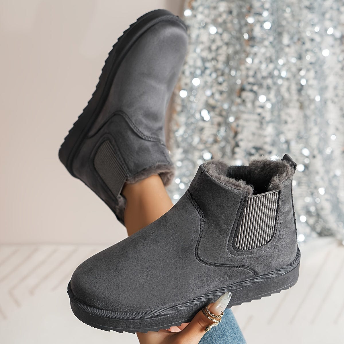 SnugFit™ Winter Boots – Slip Into Warmth and Style This Season!