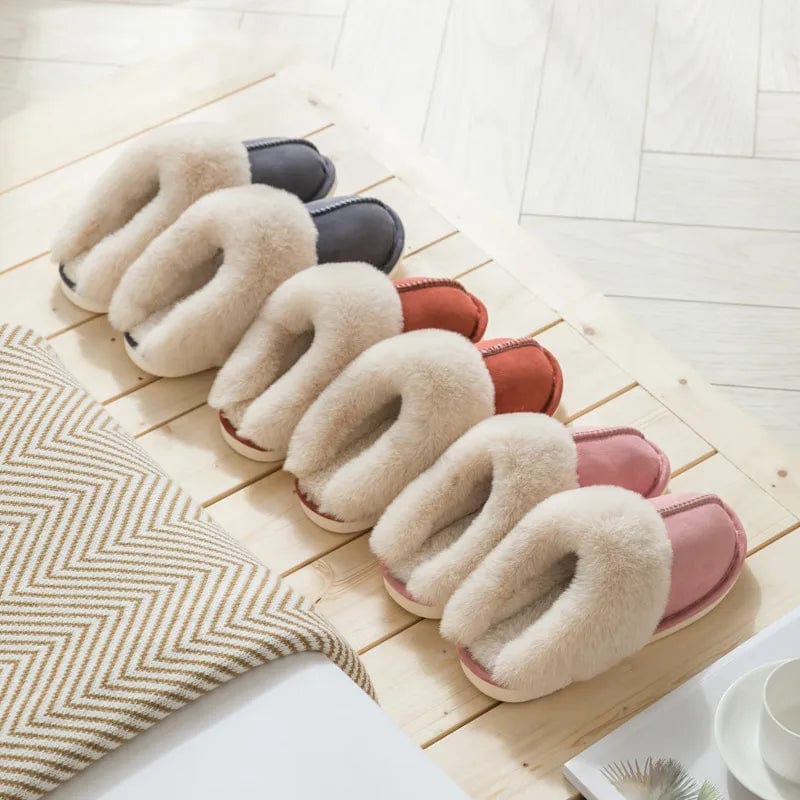 Elegant Comfort Faux Fur Slippers - Women's Plush Suede Bliss