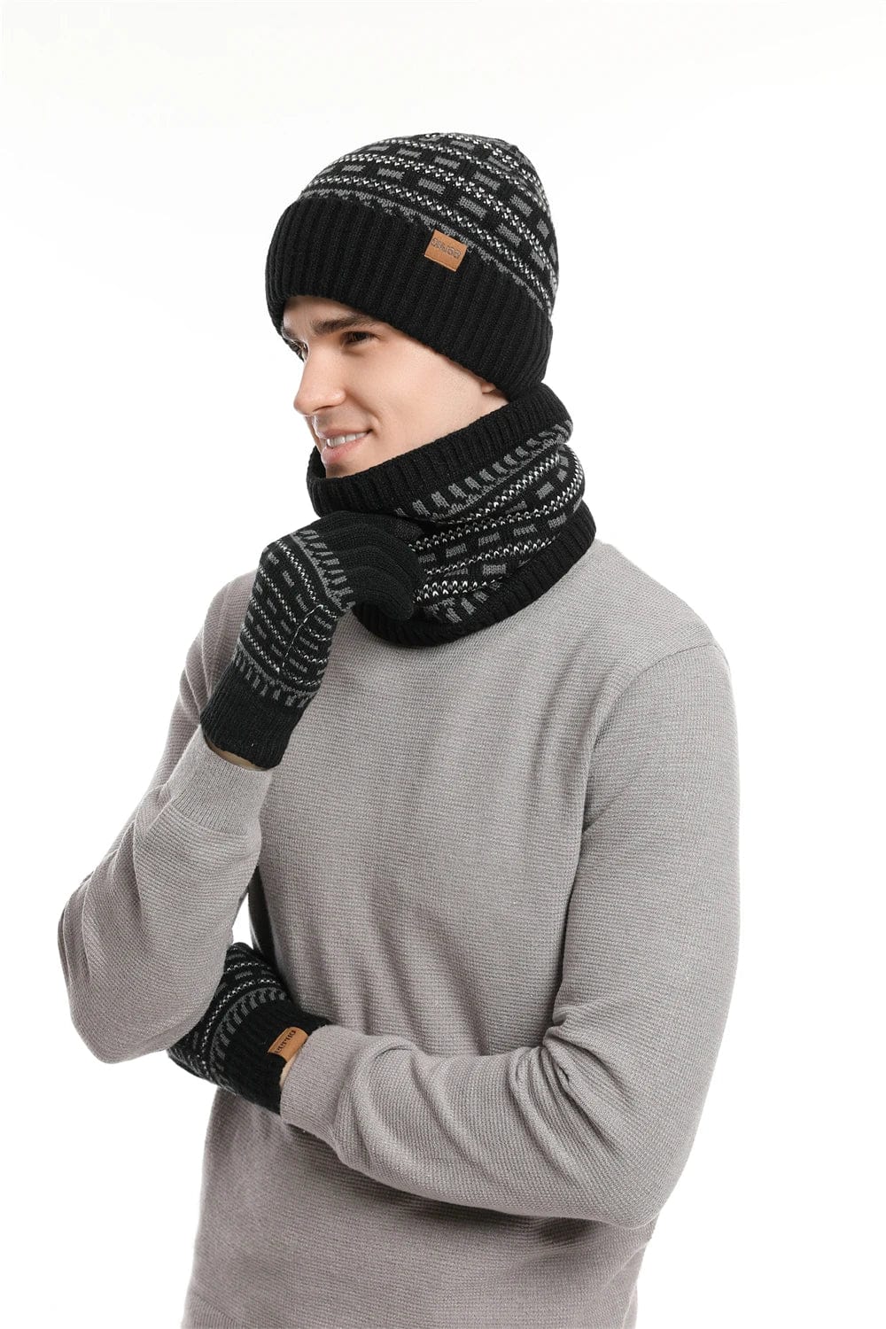 HeatLock™ Trio – Woolen Hat, Gloves & Scarf for Maximum Cold Protection!