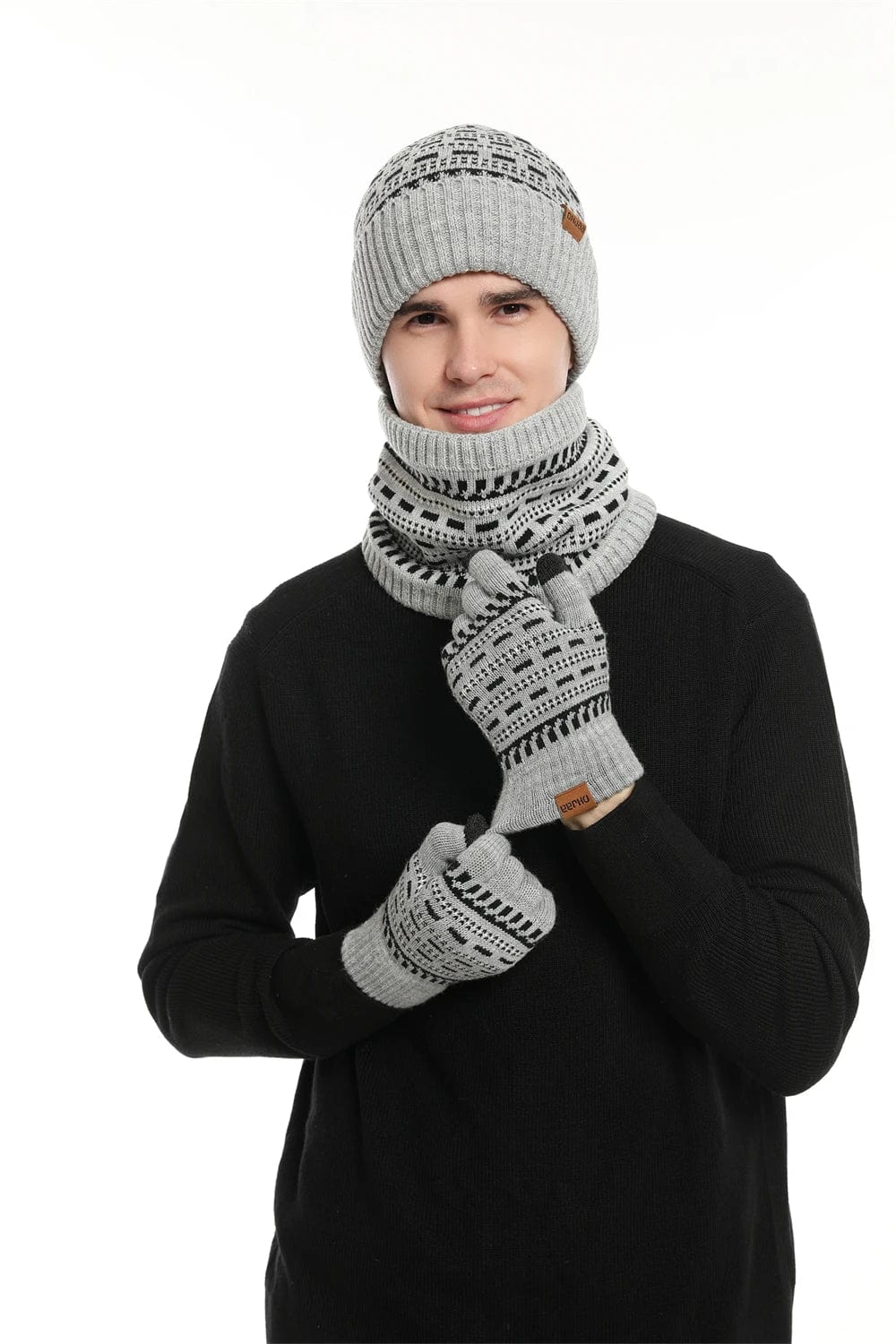 HeatLock™ Trio – Woolen Hat, Gloves & Scarf for Maximum Cold Protection!