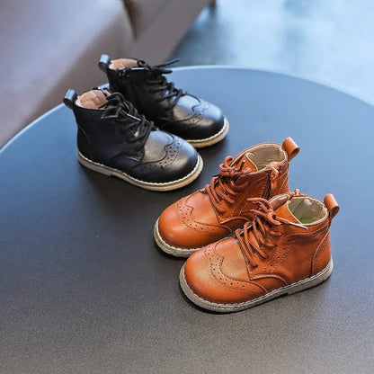 Spring-Step Kids' Ankle Boots: Playful Comfort in Every Jump and Step!